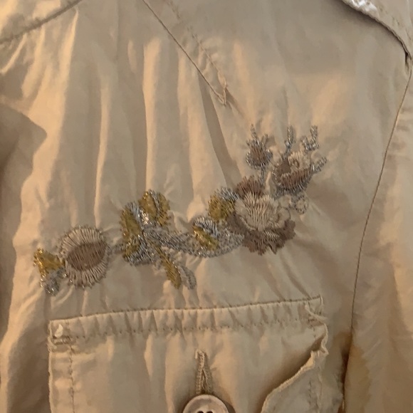 Jacket - Picture 2 of 3